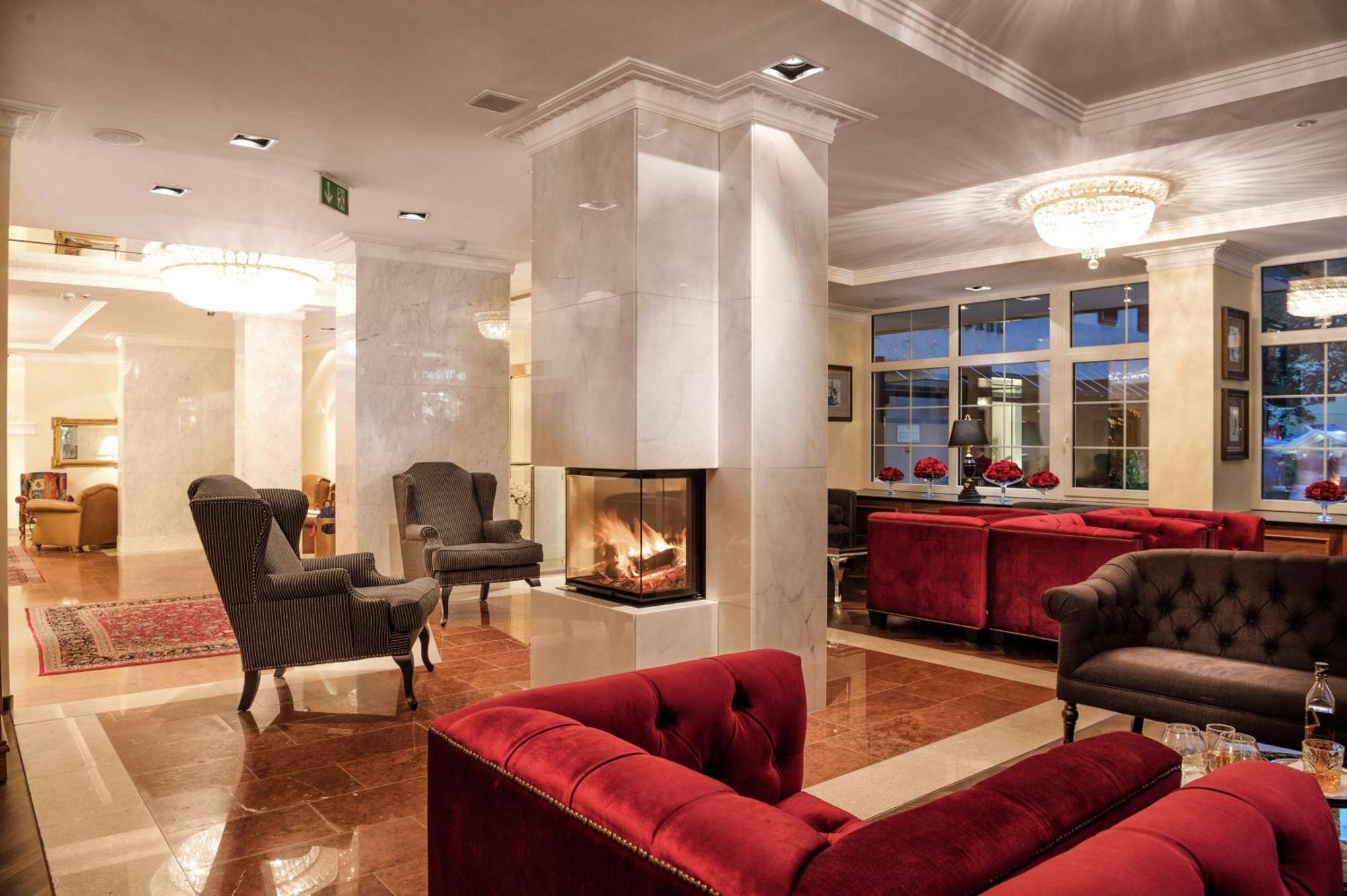 Hotel Norica - Thermenhotels Gastein Mit Dem Bademantel Direkt In Die Therme باد هوفغاستين المظهر الخارجي الصورة